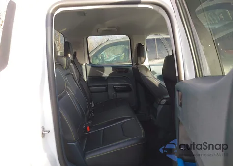 2025 Ford Maverick Lobo Standard z USA, uszkodzony, nr VIN 3FTCW8TA1SRA65070